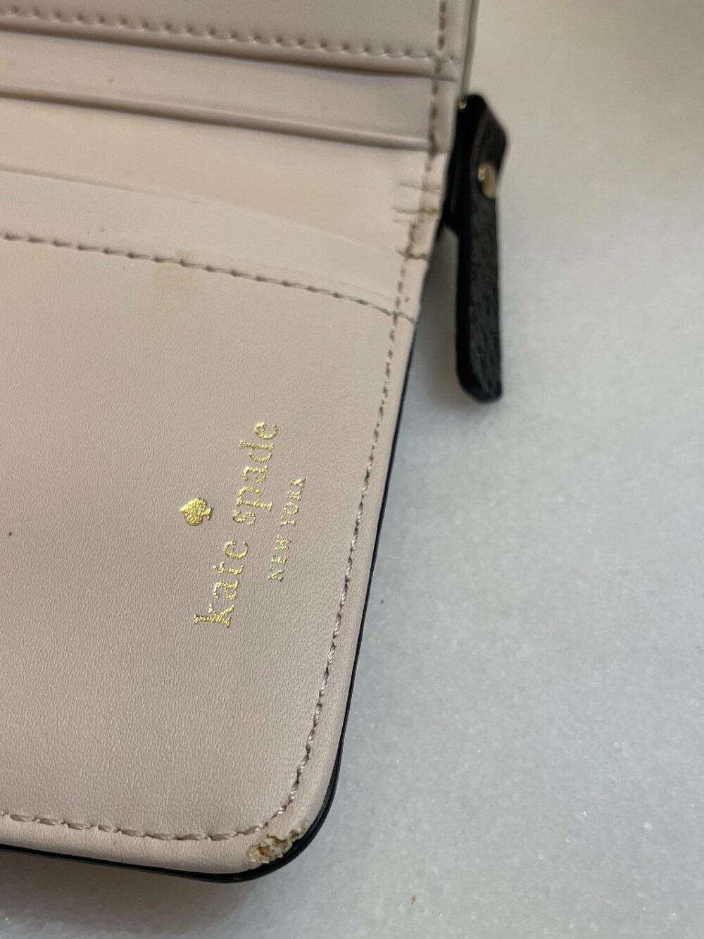 Kate Spade Wellesley Cara zip around & snap Wallet Two-Tone Black and Cream - Picture 16 of 16